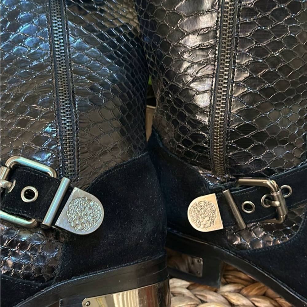 WOMEN’S BOOTS * SIZE 7 * BRAND NEW * VINCE CAMUTO *